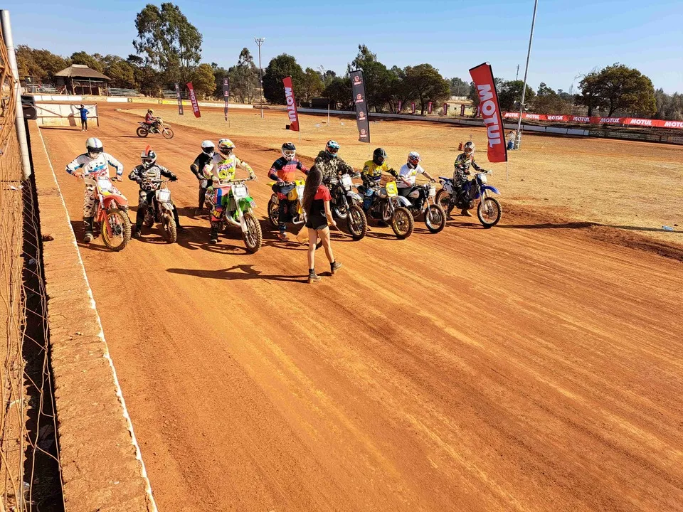 The line-up at this year's Stofskop at Randfontein Raceway, image by Listen Up