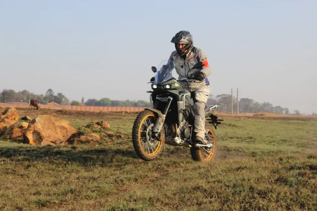 Kove 800