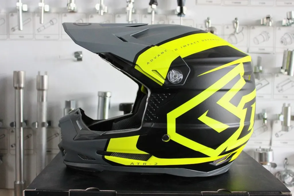 6D Helmets