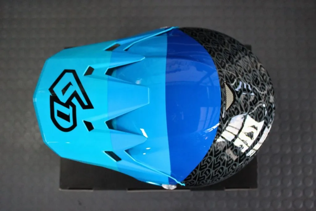 6D Helmets