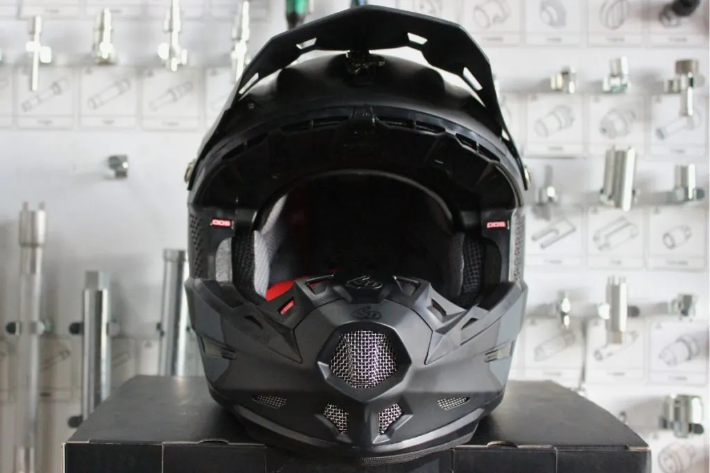 6D Helmets