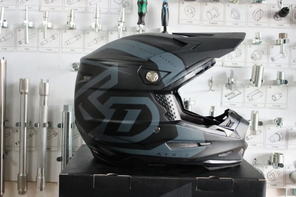 6D Helmets